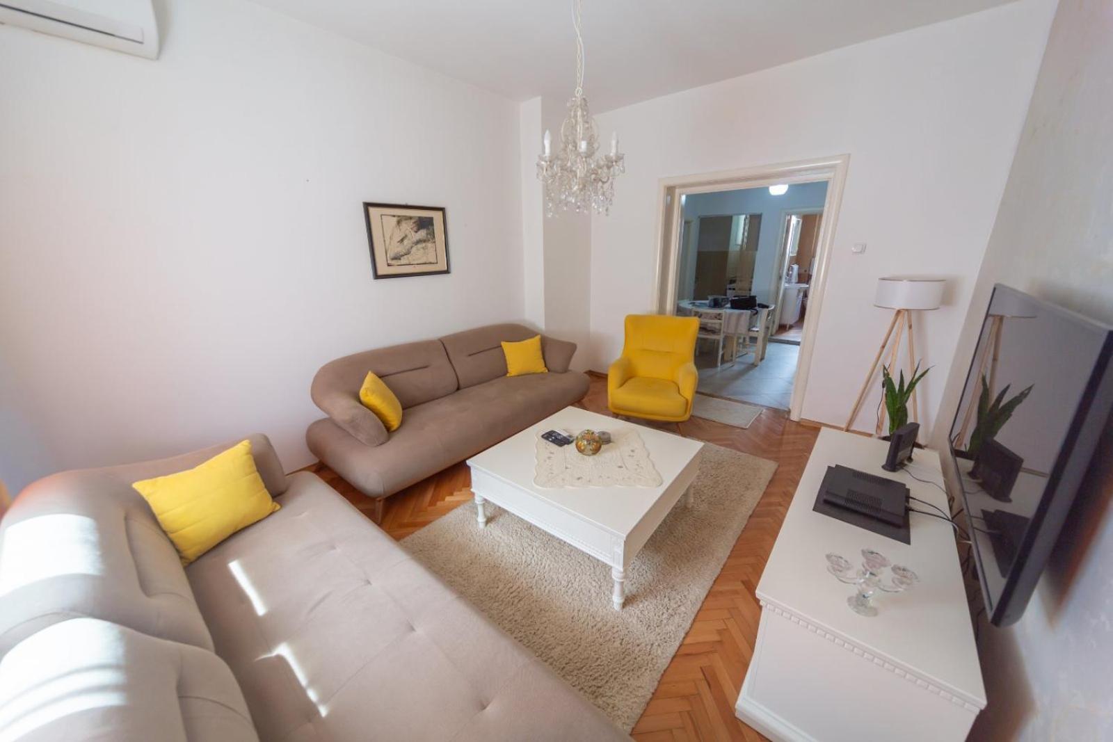 Center_Apartment_Lux Ποντγορίτσα Εξωτερικό φωτογραφία